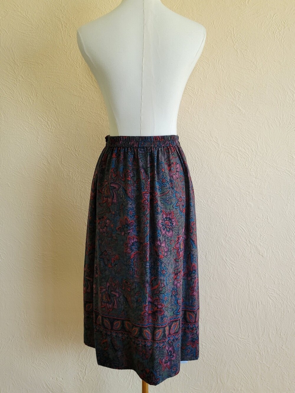 F.A. Chatta | Vintage Floral Full Skirt - Picture 5 of 7